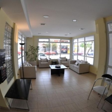 Hotel Tandil Puerto Madryn Bagian luar foto