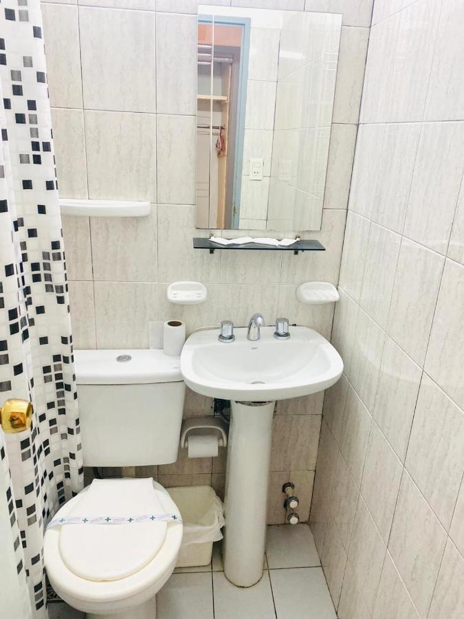 Hotel Tandil Puerto Madryn Bagian luar foto