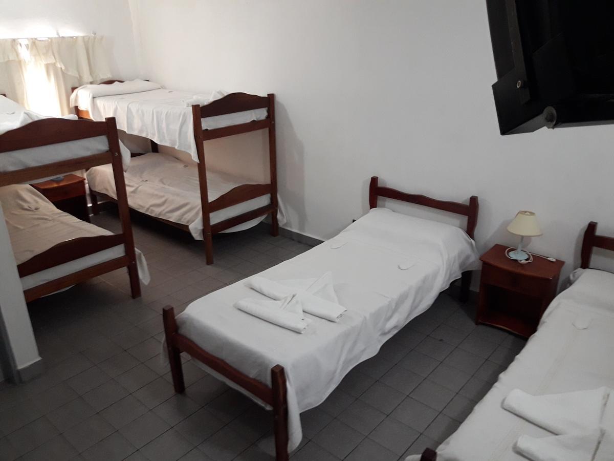 Hotel Tandil Puerto Madryn Bagian luar foto